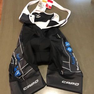 NWT  Capo men's cycling bib medium
